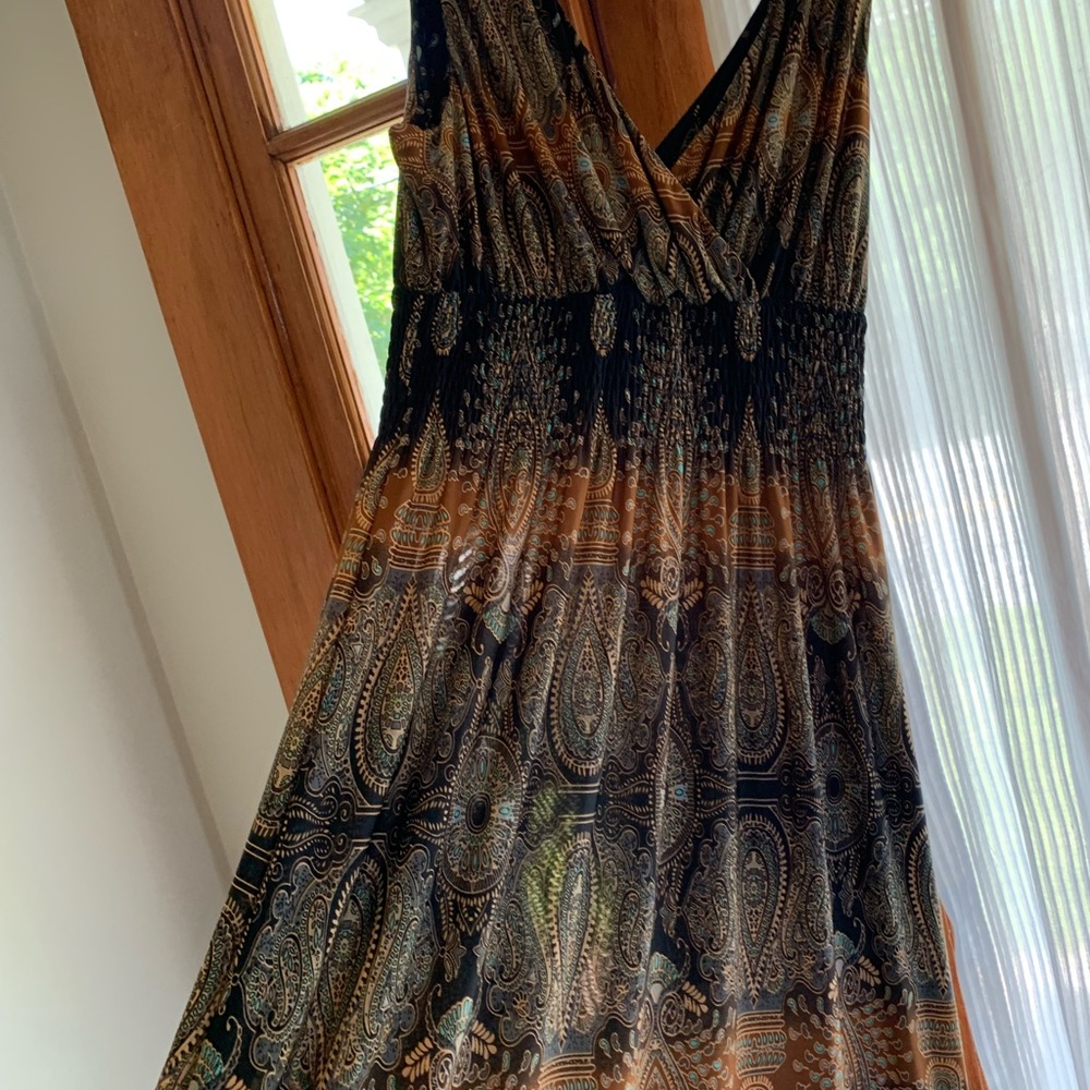 EUC Size large maxi dress